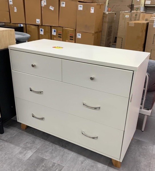 Four-drawer dresser at Middletown Home Outlet